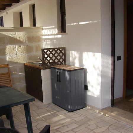 Otranto Le Sancinare Bed & Breakfast Casamassella ภายนอก รูปภาพ
