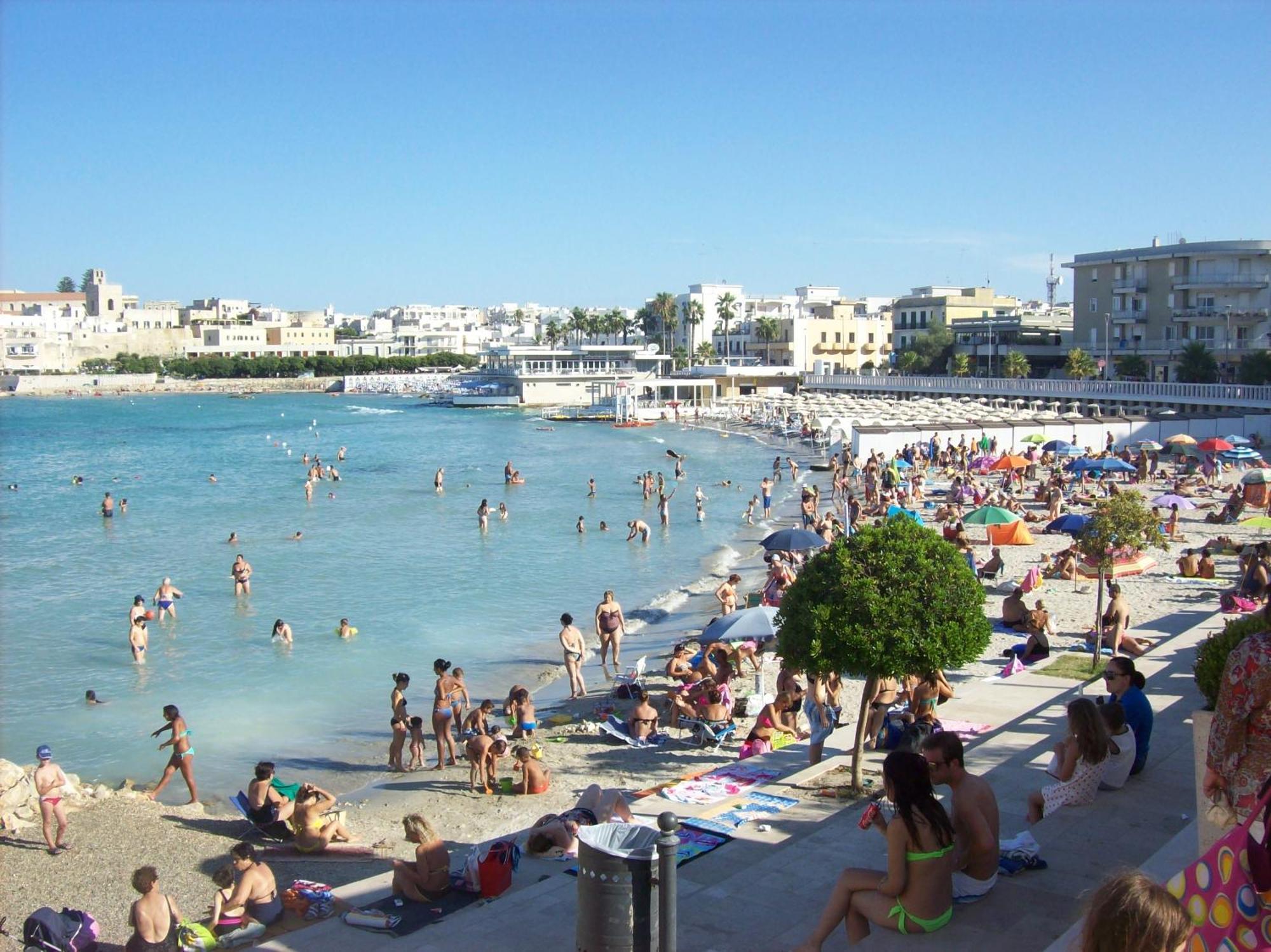 Otranto Le Sancinare Bed & Breakfast Casamassella ภายนอก รูปภาพ