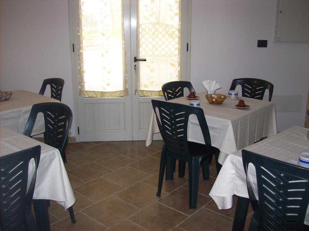 Otranto Le Sancinare Bed & Breakfast Casamassella ภายนอก รูปภาพ