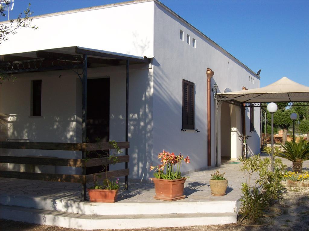 Otranto Le Sancinare Bed & Breakfast Casamassella ภายนอก รูปภาพ