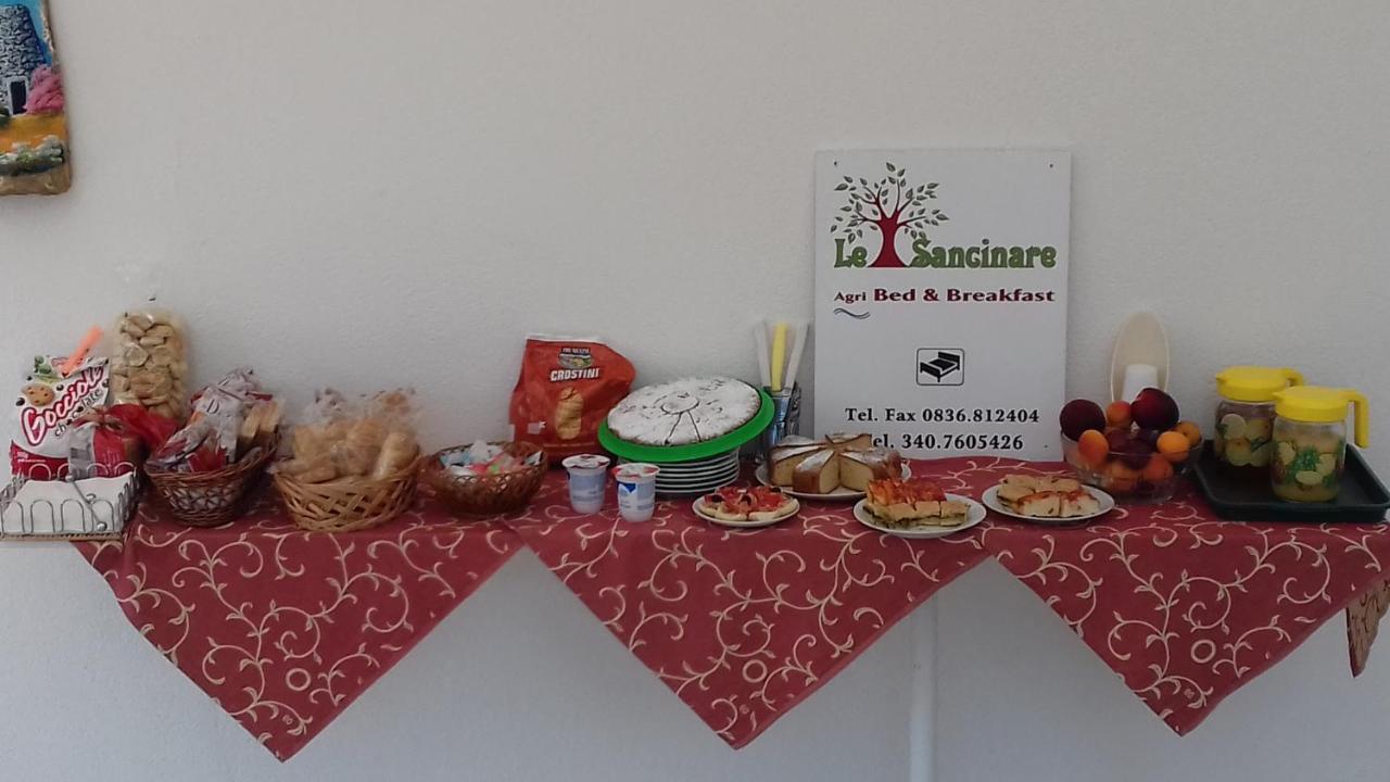 Otranto Le Sancinare Bed & Breakfast Casamassella ภายนอก รูปภาพ